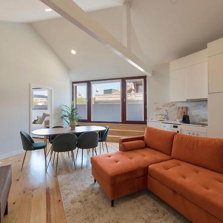 Central Superb Flat W/ Ac & Balcony By Lovelystay Porto Exterior photo