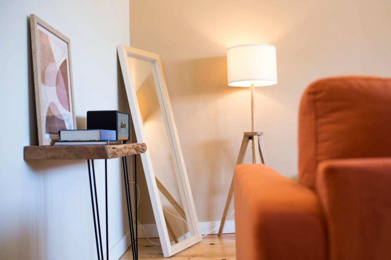 Central Superb Flat W/ Ac & Balcony By Lovelystay Porto Exterior photo